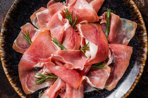 世界初・EU有機認証イベリコ豚生ハムを作ってスペインの農場からお届けしたい！